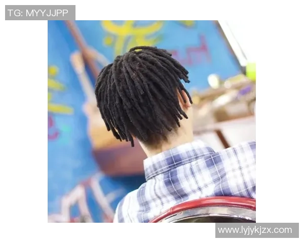 足球明星脏辫风潮引领潮流谁是最具代表性的球场时尚先锋